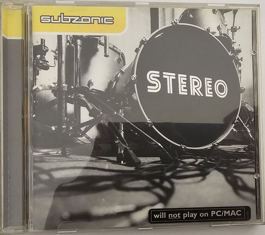 subzonic (Gebraucht) in Merishausen für CHF 2.9 – mit Lieferung auf ...