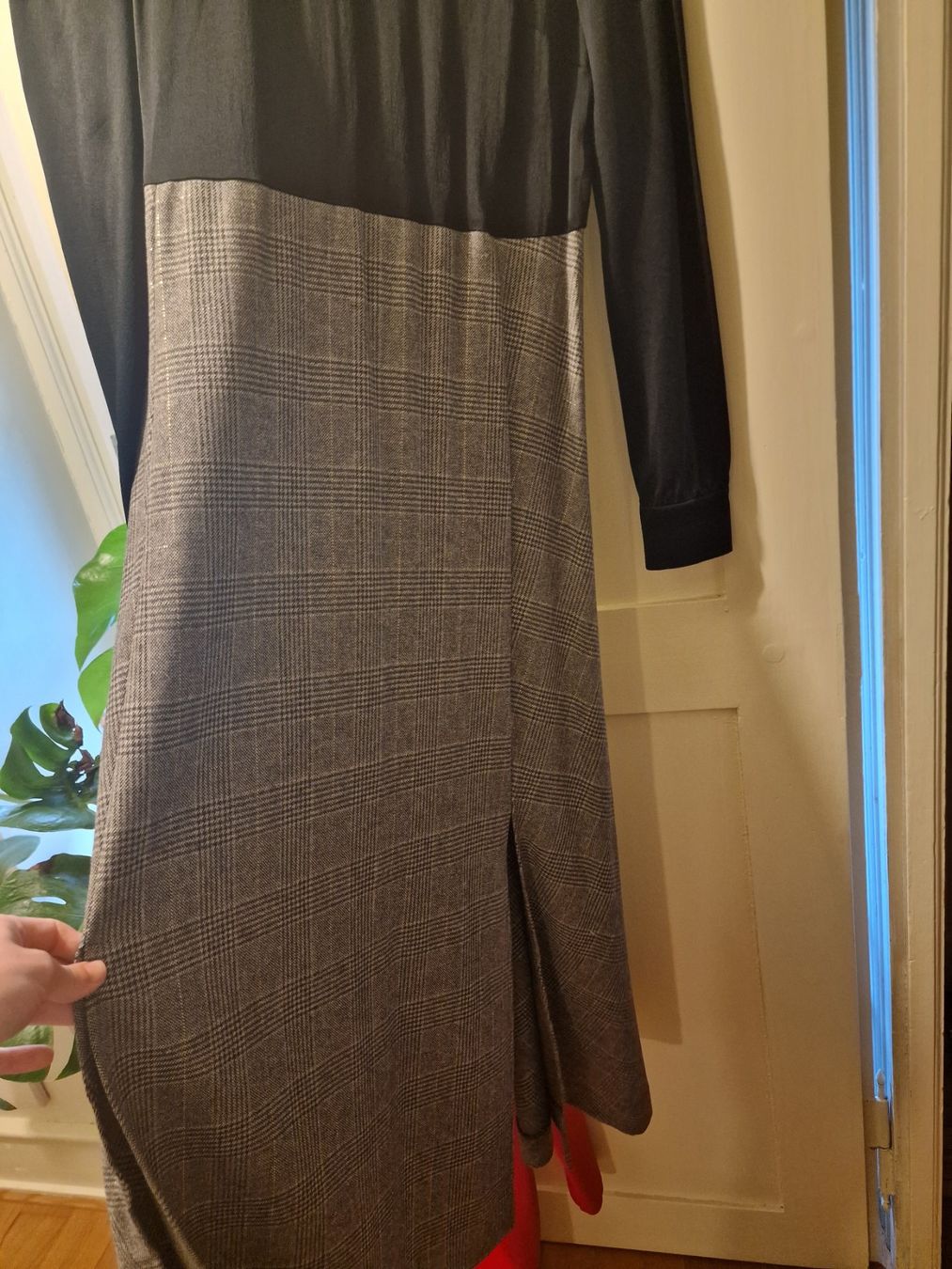 Twinset Vestiti: Kleid TWINSET schwarz G36 – Nuovo (secondo la descrizione) da Oberuzwil venduto da ftaki 1
