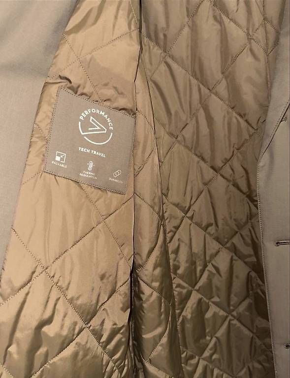 Hugo Boss Cappotti: Neuer Hugo Boss Trenchcoat – Nuovo e nell'imballaggio originale da Adliswil venduto da Bvb3 6