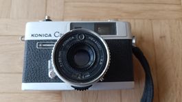 Konica C35 Kamera mit Blitz National PE-300