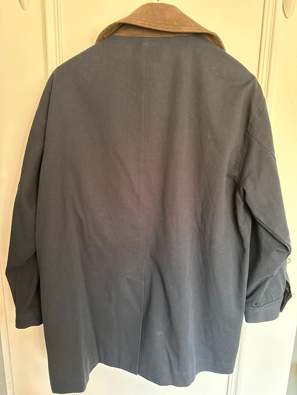 Vestes: Angesagte Barn Jacket in navy von OLIVE – Neuf (Voir description) à Oberembrach par Well_Curated 1