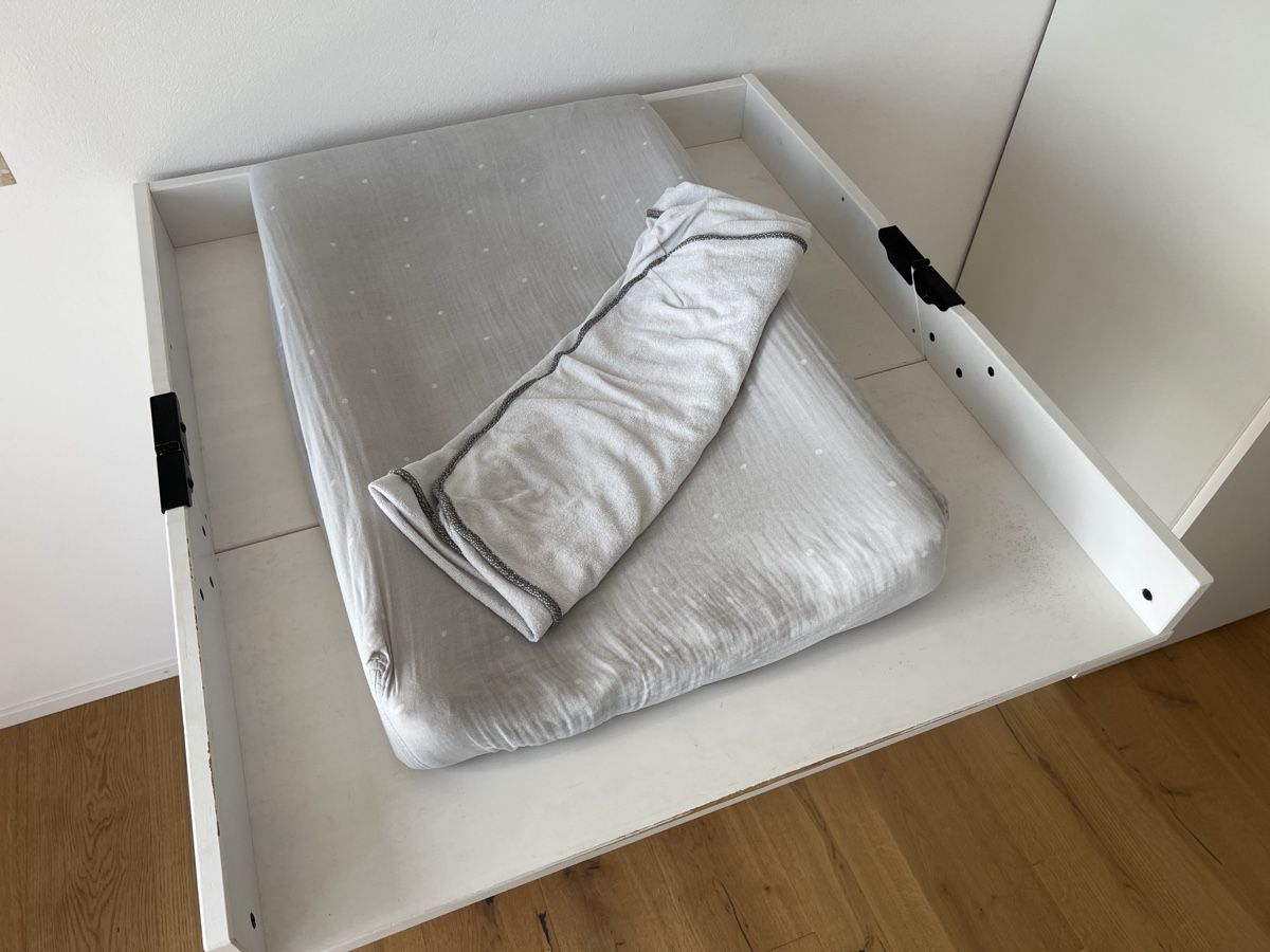 Ikea Tables à langer & accessoires: Wickelkommode – D'occasion à Eich par Fubu2008 1