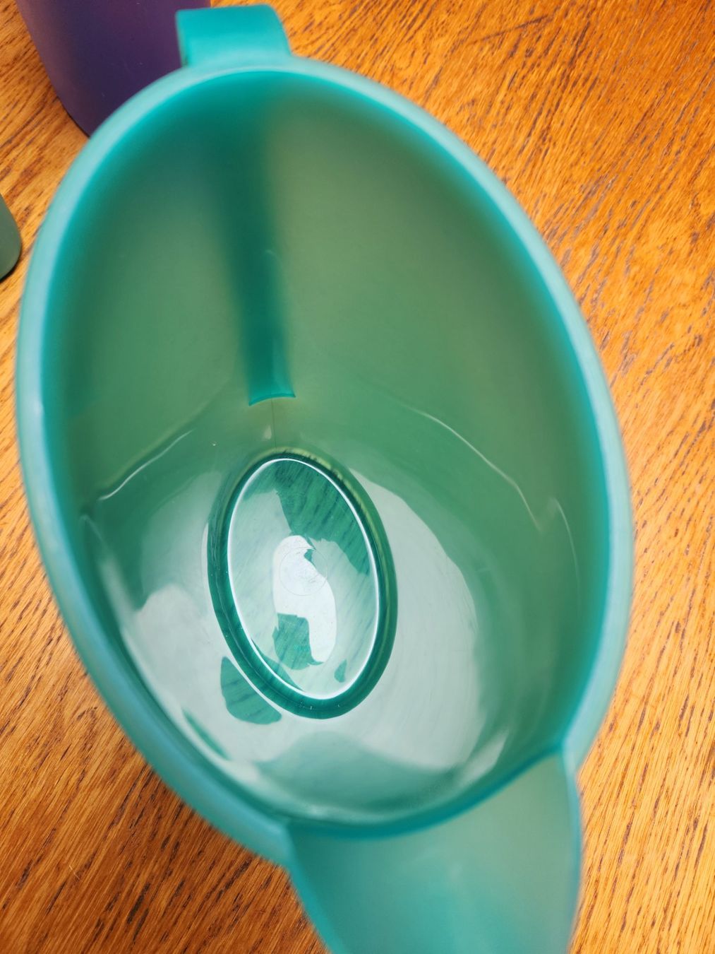 Tupperware Contenitori & Simili: Tupperware Aqua Krug 2,1lt ,  Grün od.Hellblau – Usato da Gstaad venduto da Meiel2020 1