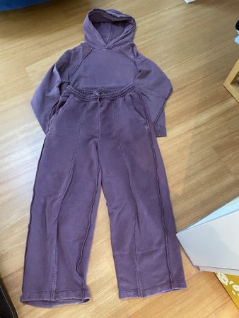 Zara Trainingsanzug Lila, Hoodie + Hose, Gr. S Oversized!
