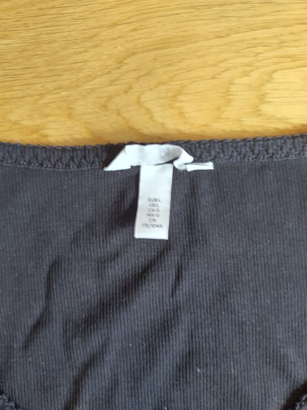 H&M Maglioni & Felpe: Longsleeve – Usato da Bern venduto da Linii 2