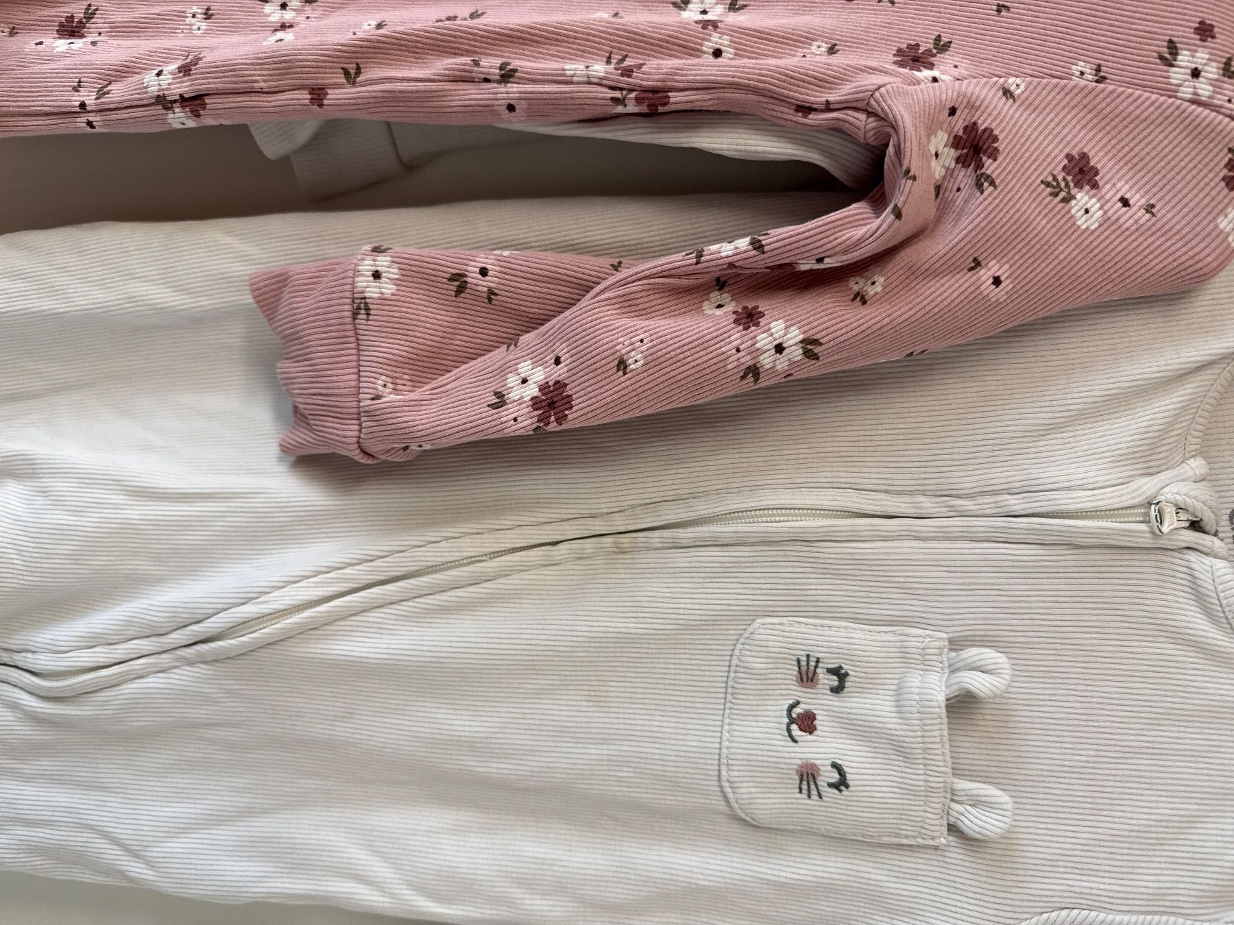 Pyjamas: Strampler Gr.18 M von C&A – D'occasion à Bettwiesen par Maori6 1