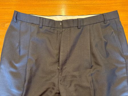 Marks&Spencer Bundfaltenhose, schwarz, Gr. 38/31