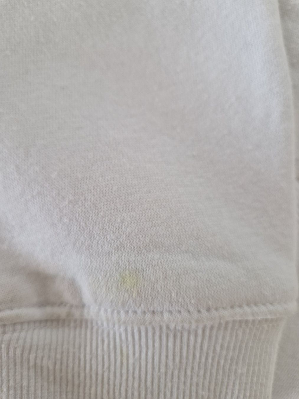 Levi's Maglioni & Felpe: Kaputzenpullover Levis Gr. 128 – Usato da Davos-Dorf venduto da Bpelikan 3
