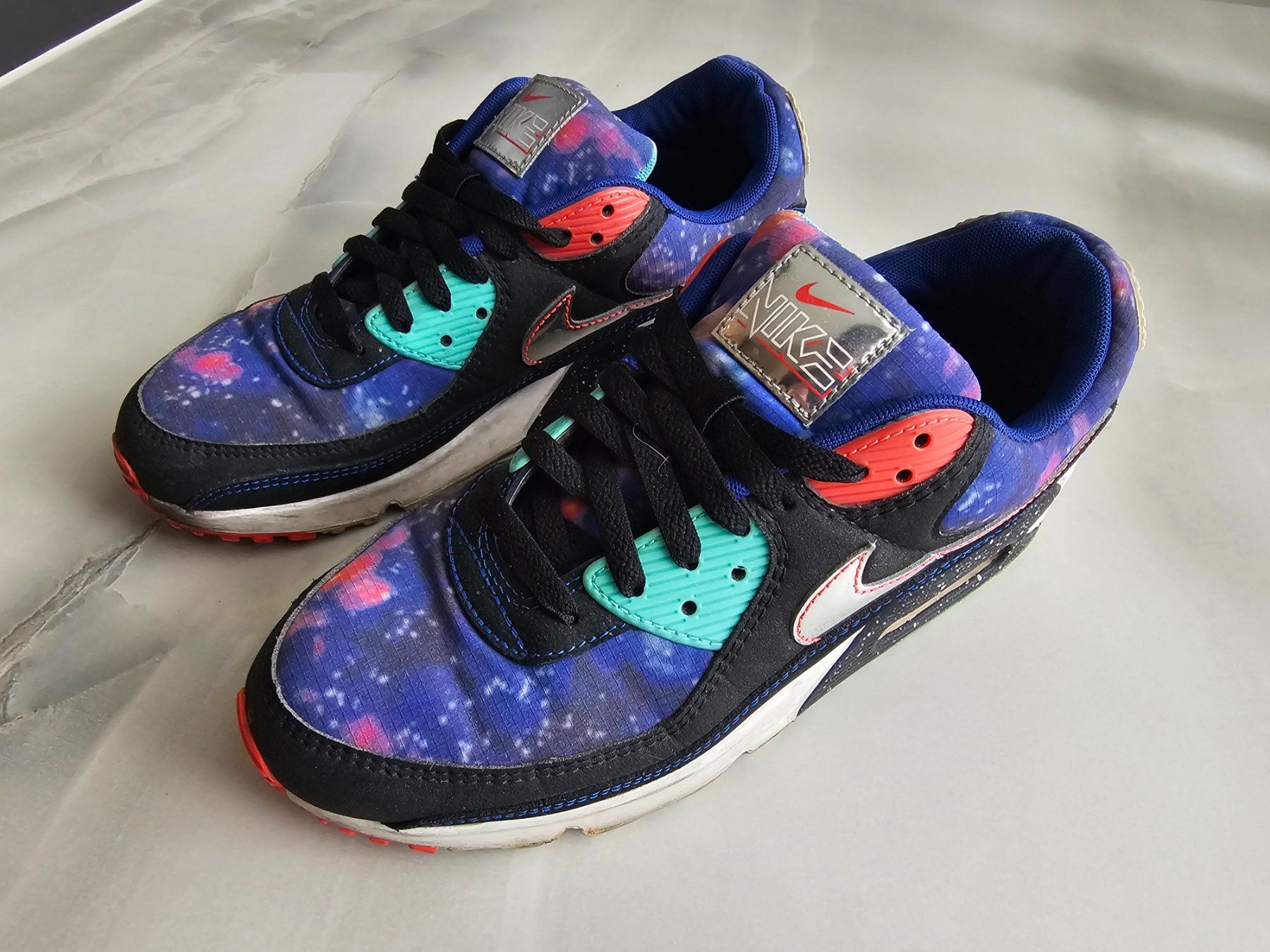 Nike Herrenschuhe: Nike Air Max 90 Supernova Galaxy – Gebraucht aus Zürich von TrueTrade 1