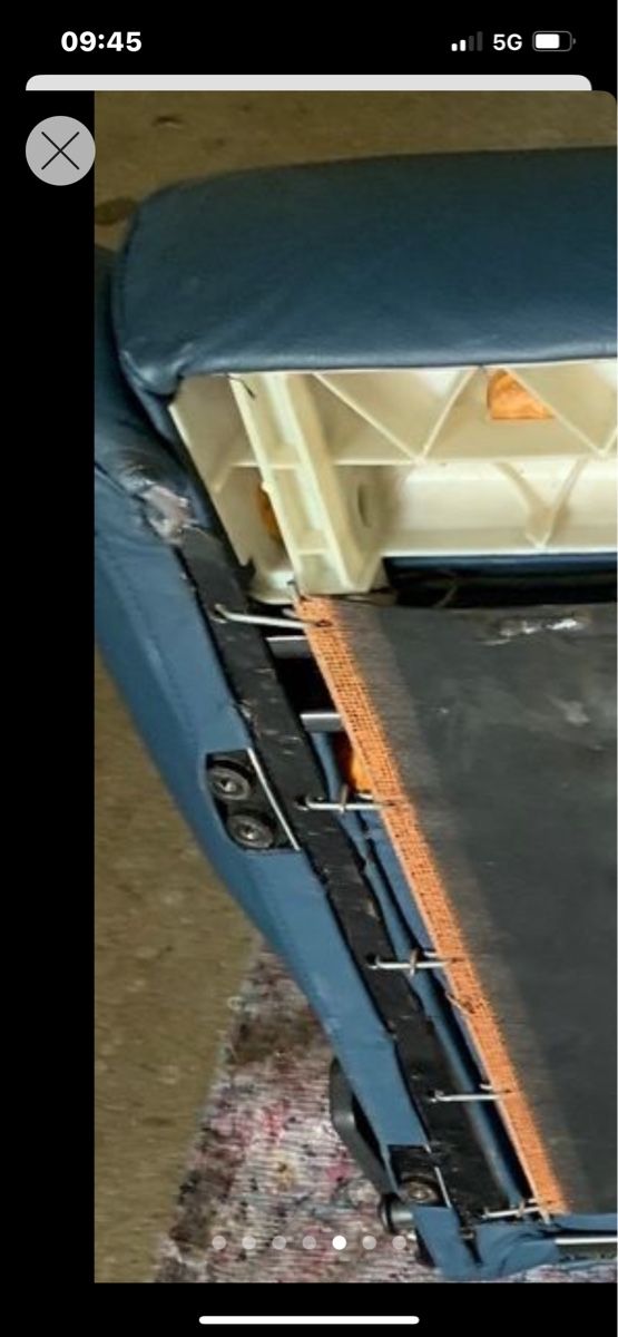Volkswagen Tutti pezzi di ricambio auto: Recaro Golf 2 G60 – Usato da Grenchen venduto da Netii10 2