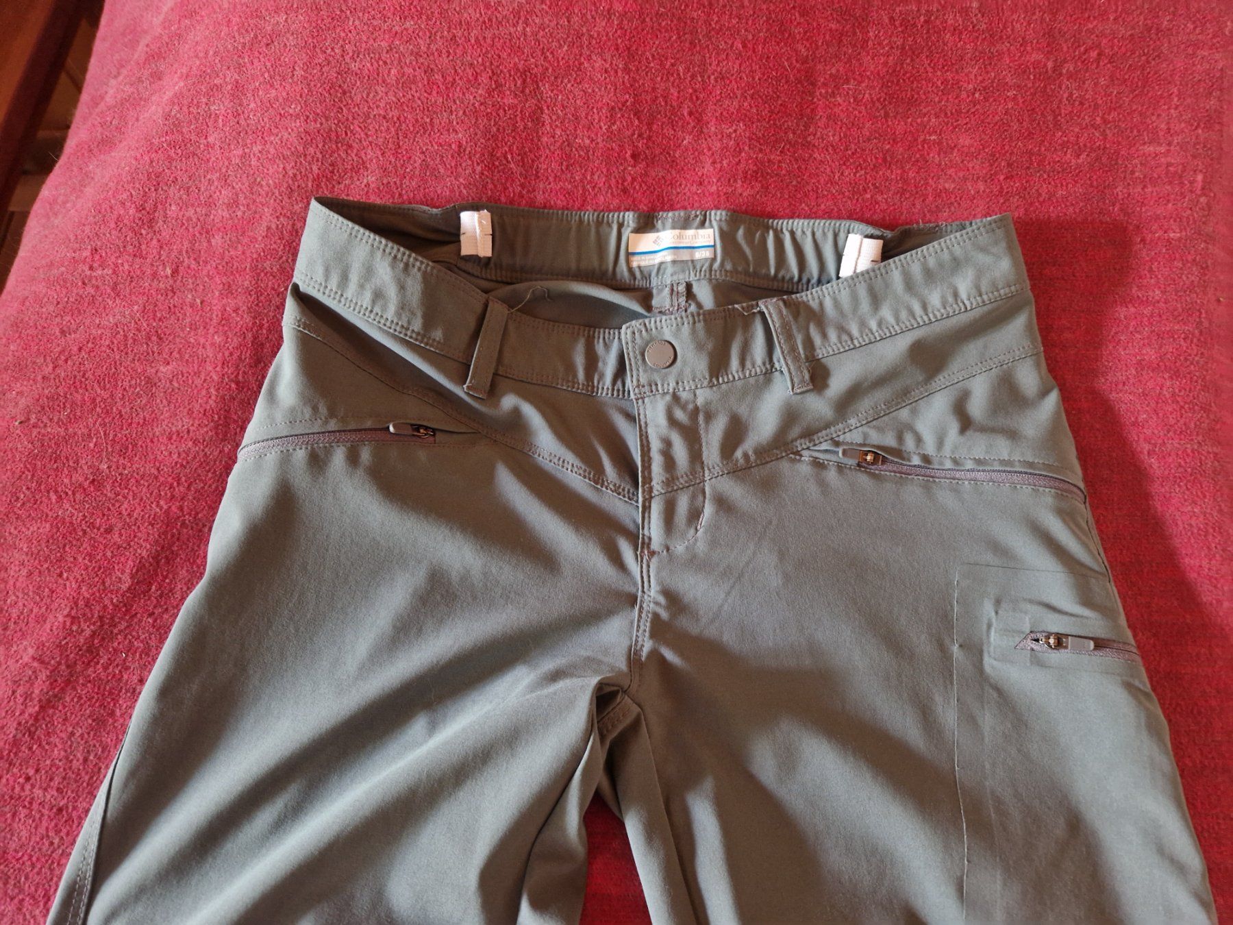 Columbia Hosen: Wanderhose Columbia, Gr. 34, grau – Gebraucht aus Gonten von Pini007 1