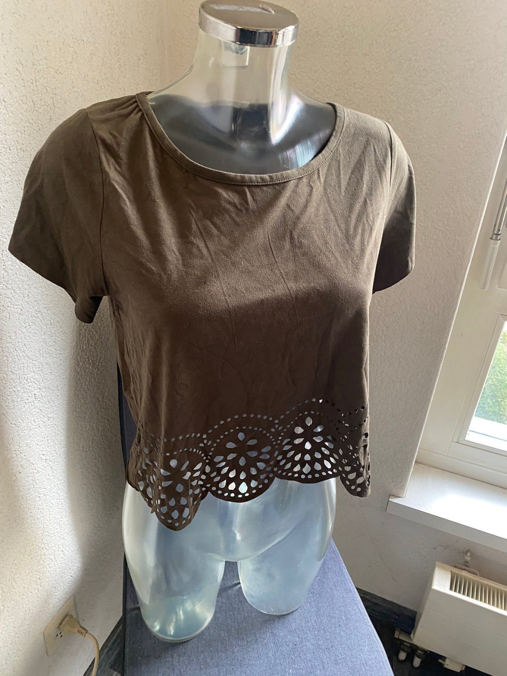 T-shirt: agaci T-Shirt kaki Grösse S – Usato da Allenwinden venduto da Obalu