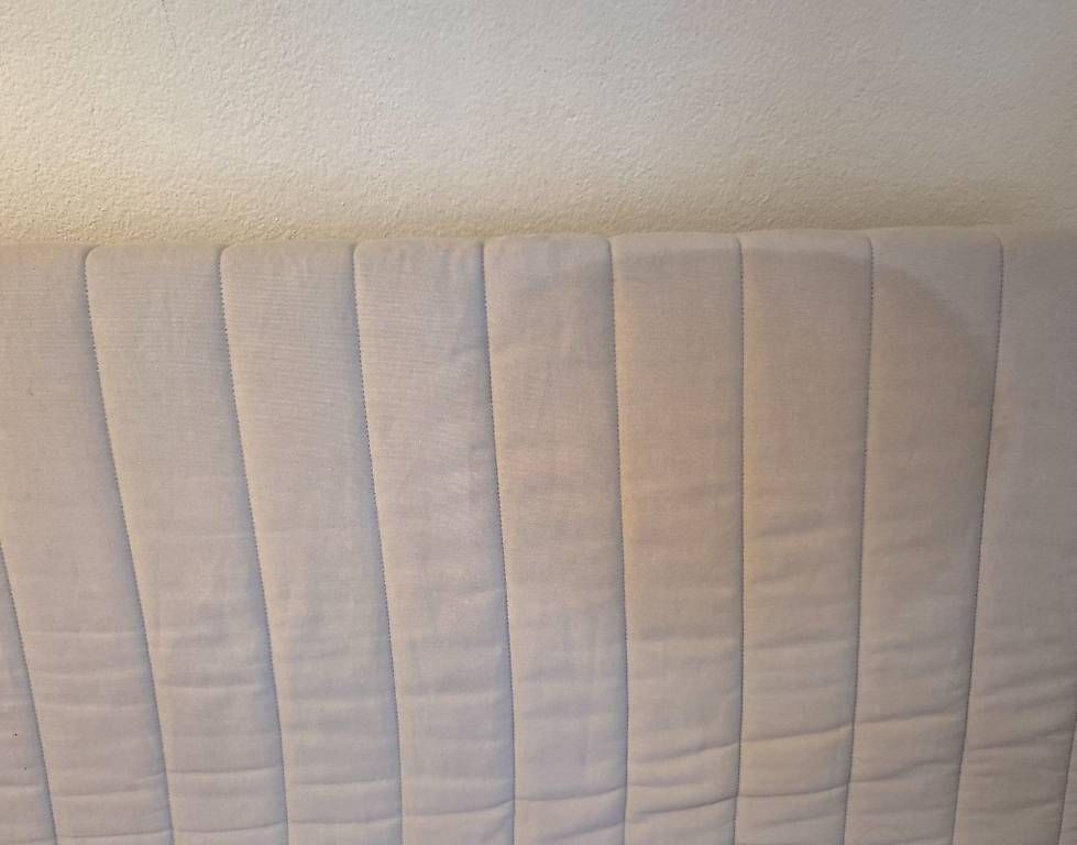 Divani: GRATIS IKEA Couch mit Schlaffunktion – Difettoso da Wettingen venduto da mil_hrs8 3