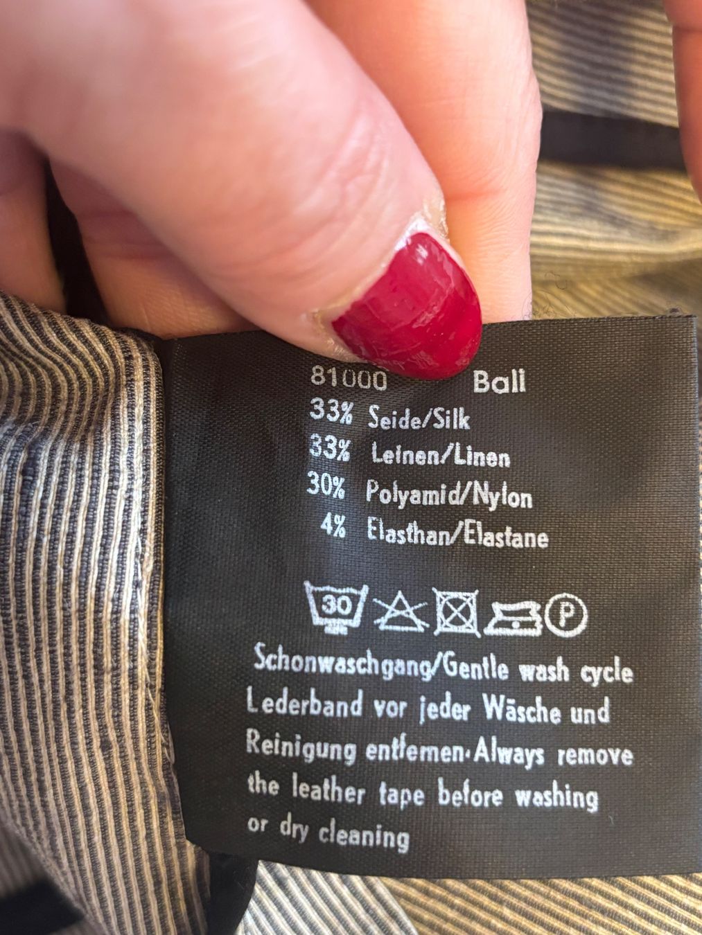 Giacche: Annette Görtz Jacket Seide/Leinen – Usato da St. Margrethen SG venduto da dijanaO 9