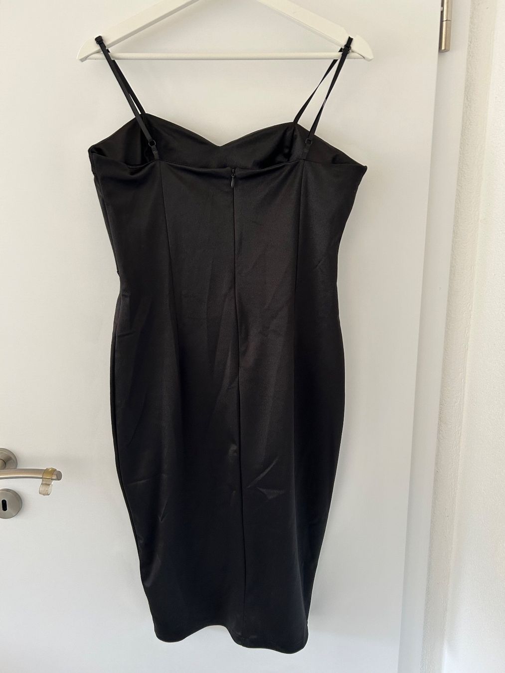 Wal G. Robes: Robe / Wal G. – Neuf (Voir description) à Sonceboz-Sombeval par Anna_Maria09 2