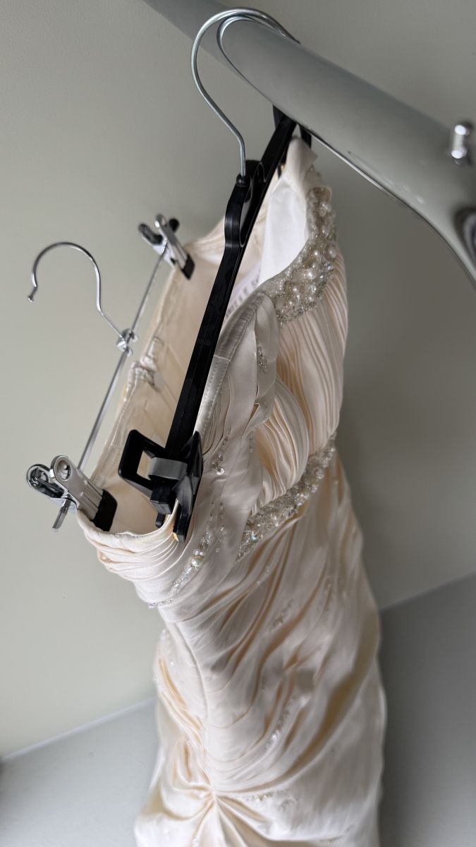Pronovias Vestiti: hochzeitskleid – Usato da Kreuzlingen venduto da armo2929 1