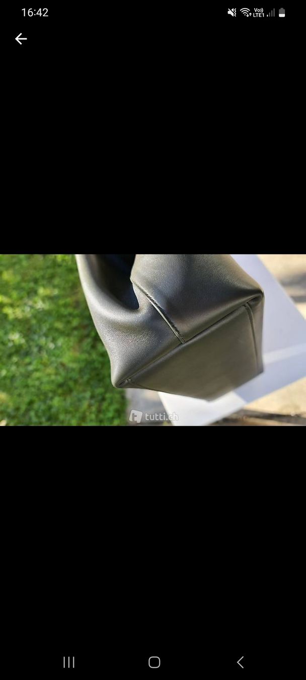 Bottega Veneta Borse da donna: Bottega Veneta Point Camping – Nuovo (secondo la descrizione) da Ostermundigen venduto da louisetcoco13 1