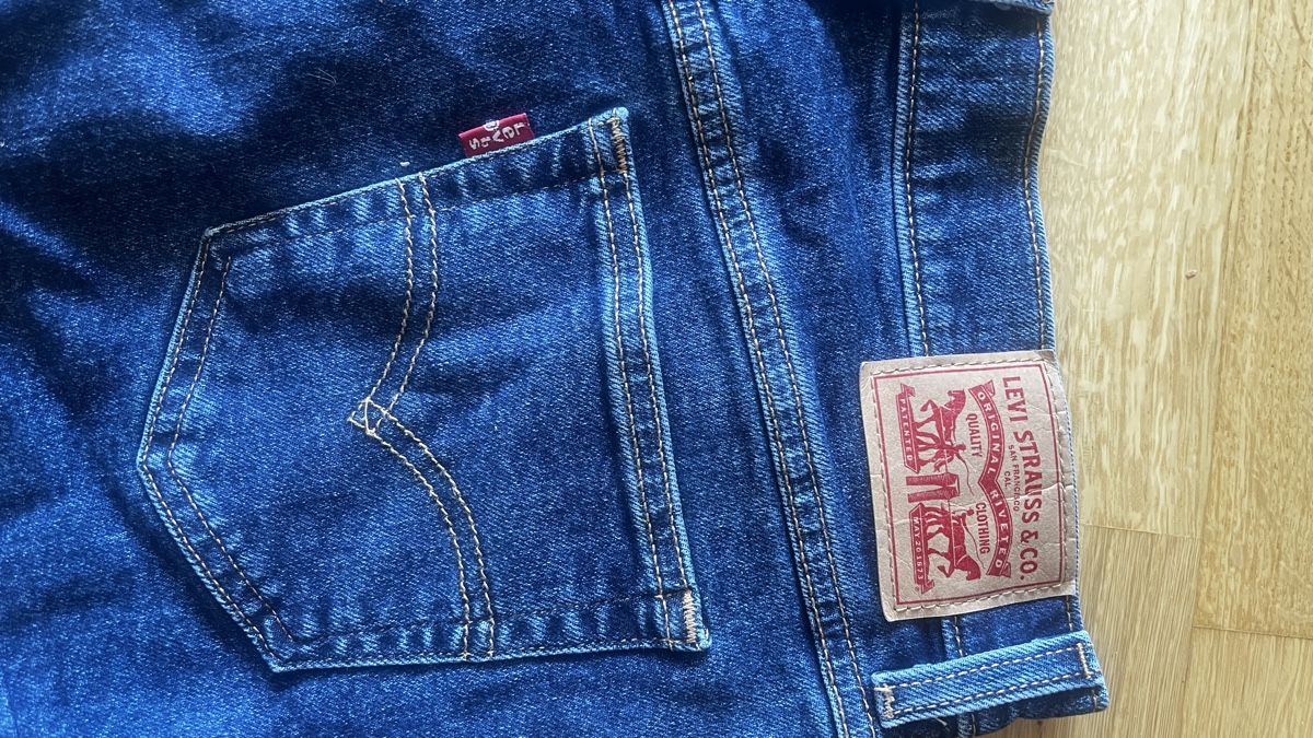 Levi's Jeans: Shorts en jean Levi's A-line Mom – Usato da Bern venduto da LaraTouvet 3