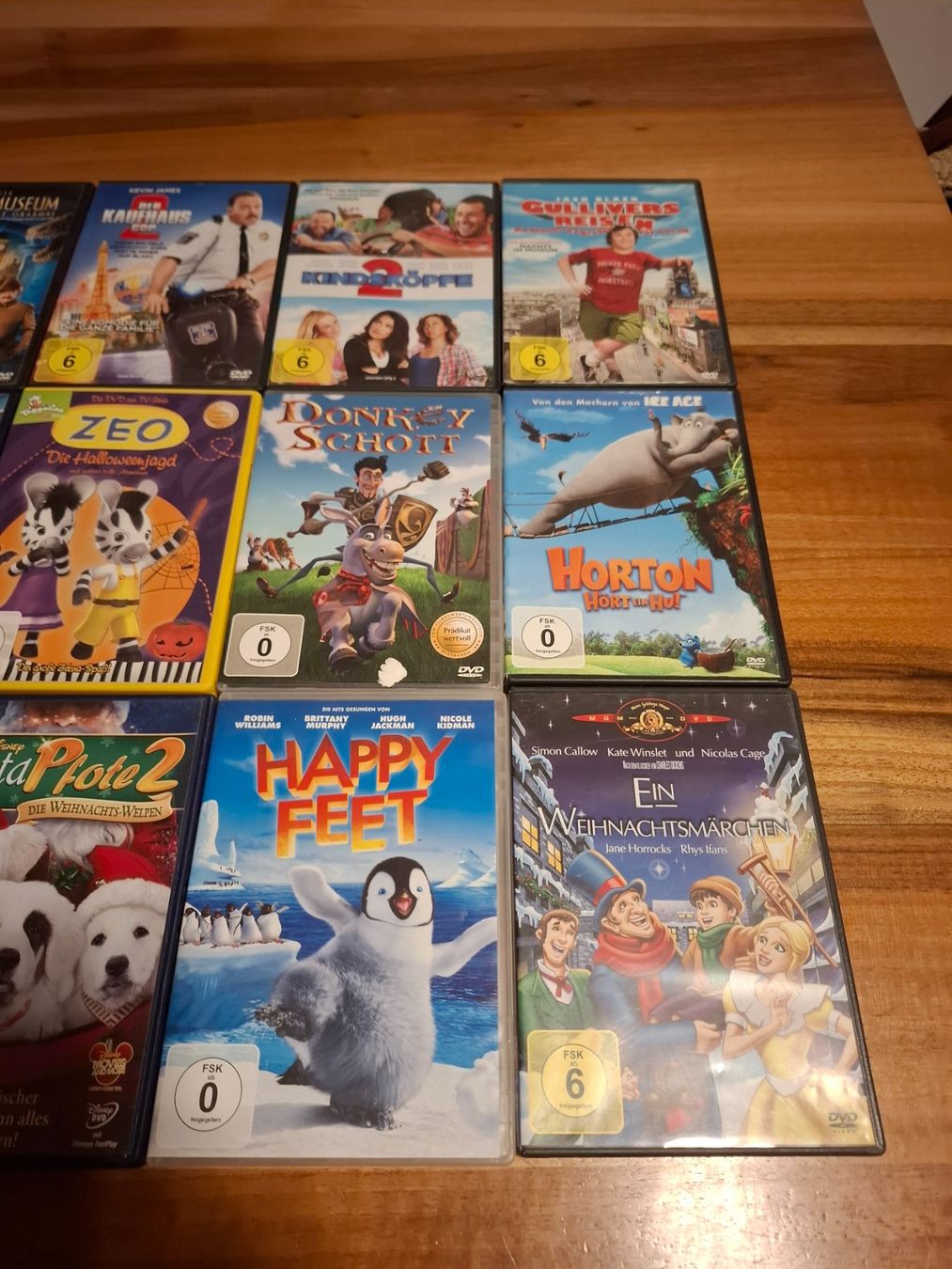 Tutti i DVDs: 12 Kinder DVD – Usato da St. Niklausen LU venduto da Kamelo 2