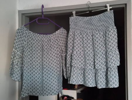 Sienna, schönes Set, Jupe und Shirt Gr.38