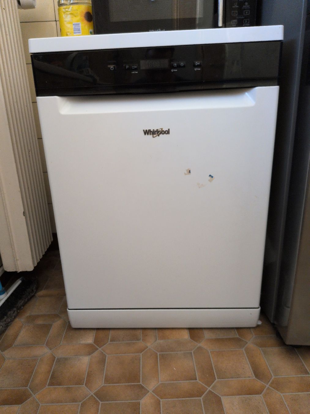 Whirlpool Lavastoviglie: lave vaiselle  – Usato da Moudon venduto da jer_28v2