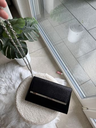 Schwarze Tasche