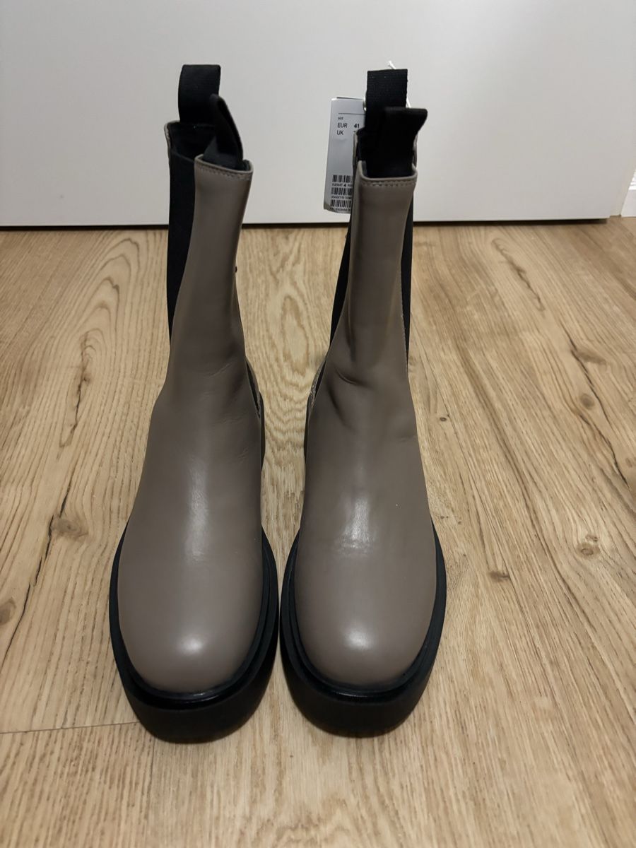 H&M Damenschuhe: Bottines cuir HM neuves – Neu und originalverpackt aus Ostermundigen von Delphine74 1
