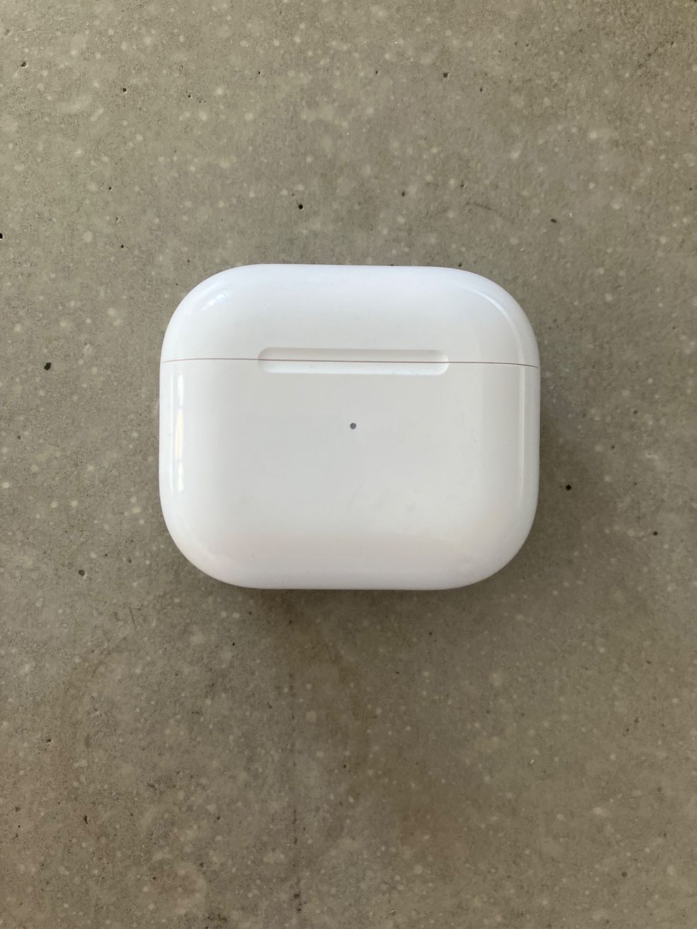 Apple Casques audio: Apple AirPods 3 – D'occasion à Lausanne par mr.v 1