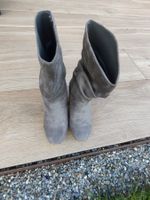 Neuwertige Stiefel, niedriger Schaft