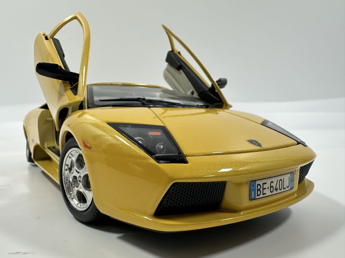 Bburago Voitures modèles: Lamborghini Murciélago 1:18, gelb, BBURAGO – Neuf (Voir description) à Zofingen par rf9_x2xt 9