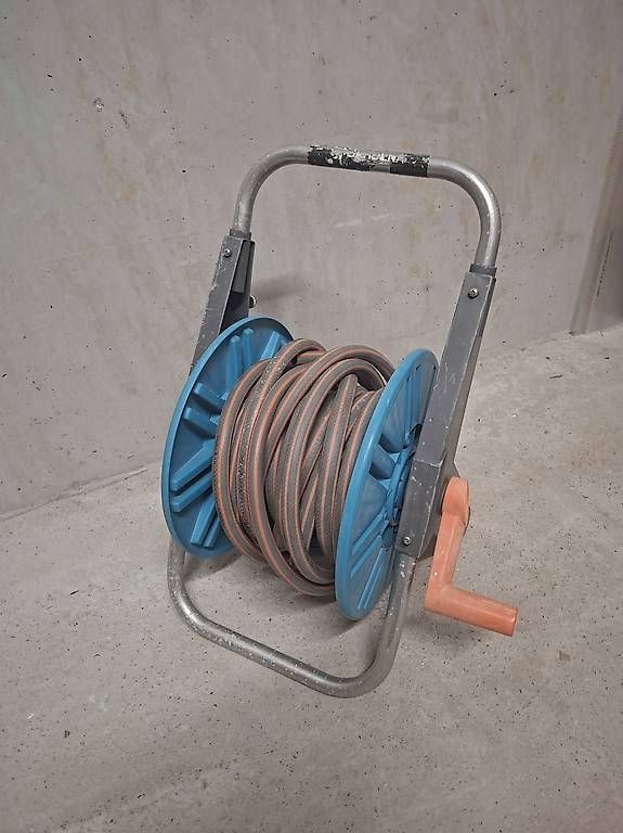 Tubi & Tubi flessibili: Gartenschlauch – Usato da Luzern venduto da cot_5mrd 2