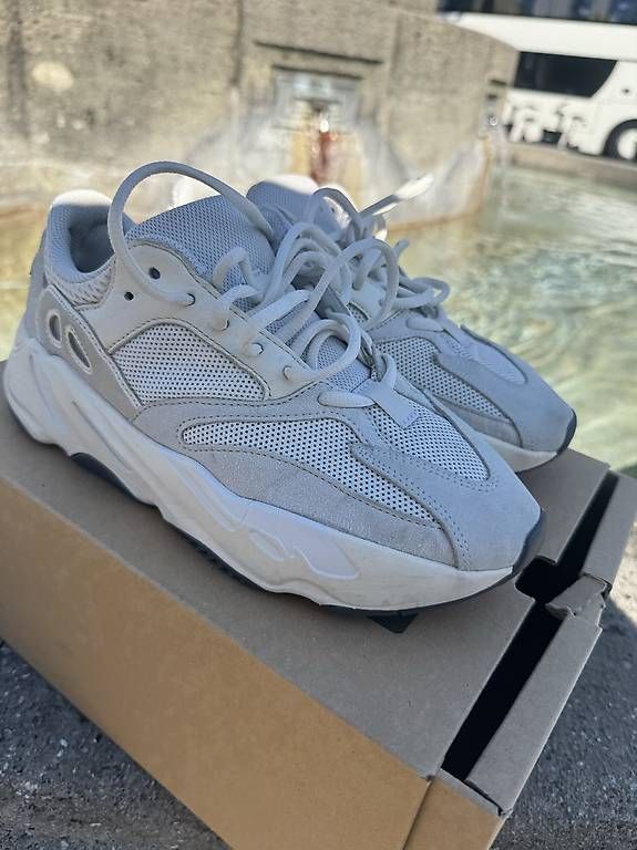 Herrenschuhe: Adidas Yeezy Boost 700 – Gebraucht aus Zürich von hei_72bb 2