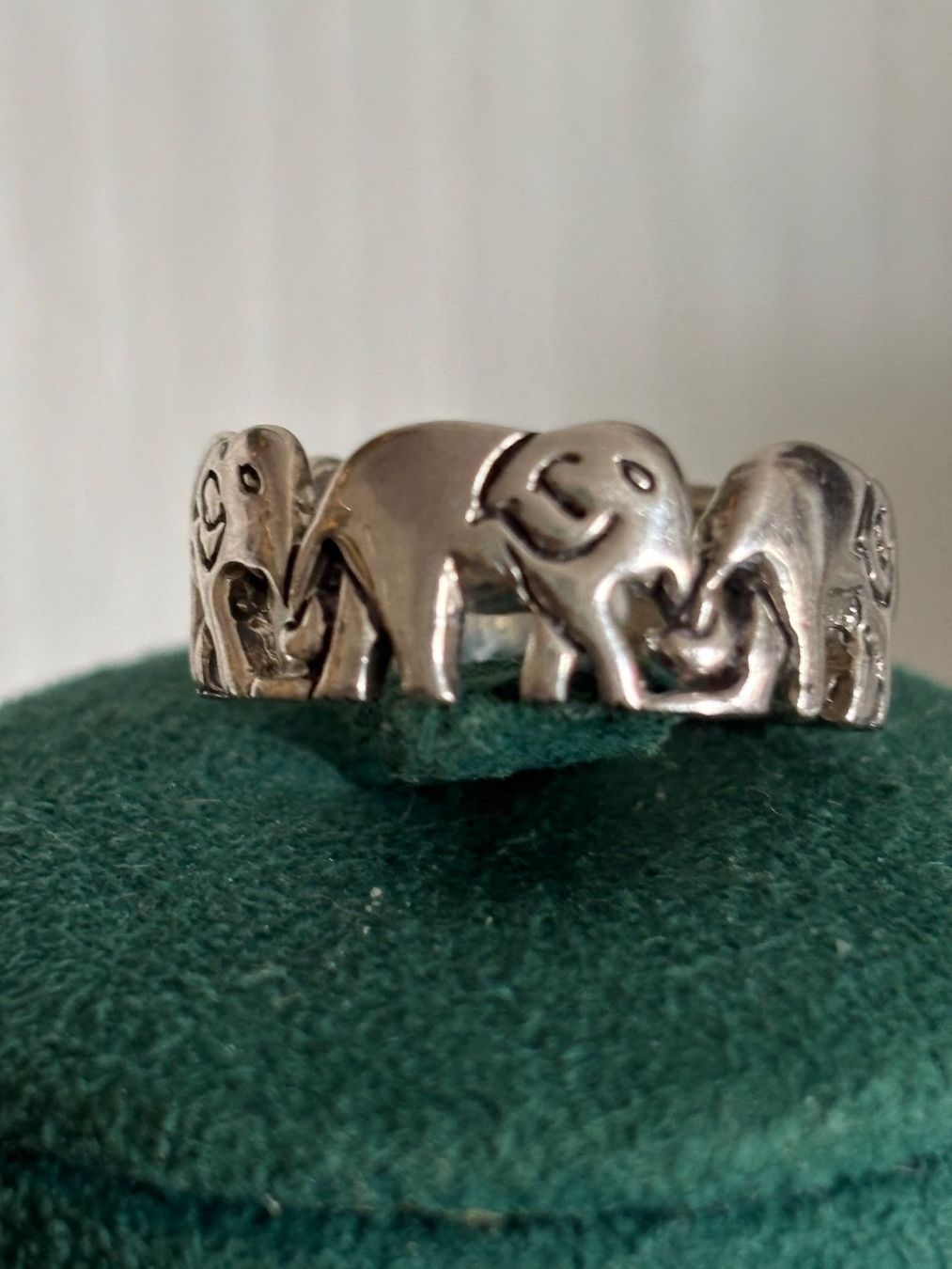 Anelli: Bague éléphants argent 925. taille 57 – Usato da Peseux venduto da CharmeCommerce 2