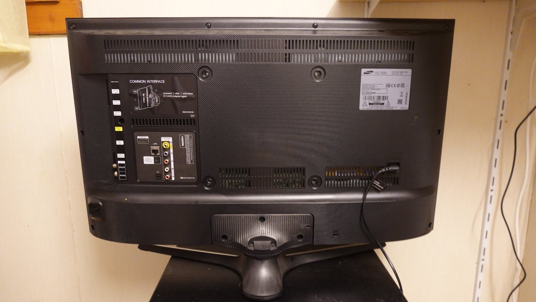 Samsung Fernseher: Samsung UE-32J6370 – Gebraucht aus Hombrechtikon von hame25 1