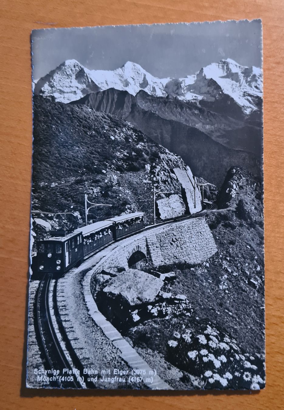 Cartoline postali: Schynige Platte, Bahn mit offenen Wagen – Usato da Ebikon venduto da Donar50