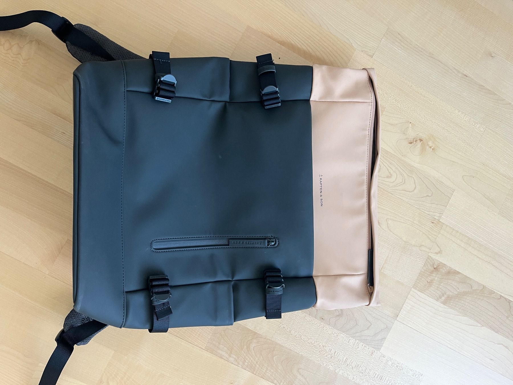 Kapten & Son Rucksäcke: Rucksack Kapten & Son Helsinki Pro – Neu (gemäss Beschreibung) aus Sarnen von m20_jv55 1