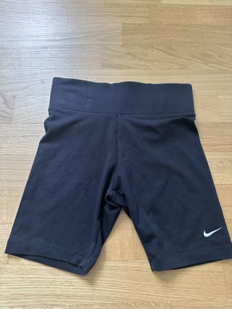 Nike Shorts, schwarz
