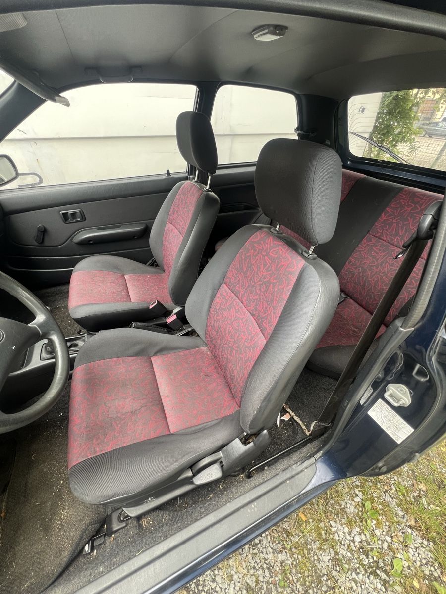 Toyota Autos: Toyotal Starlet – Defekt aus Ebikon von Azziara 6
