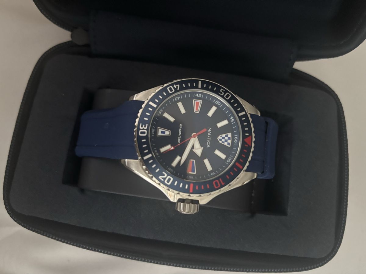 Orologi: Armbanduhr Nautica – Usato da Zug venduto da Biki72 1