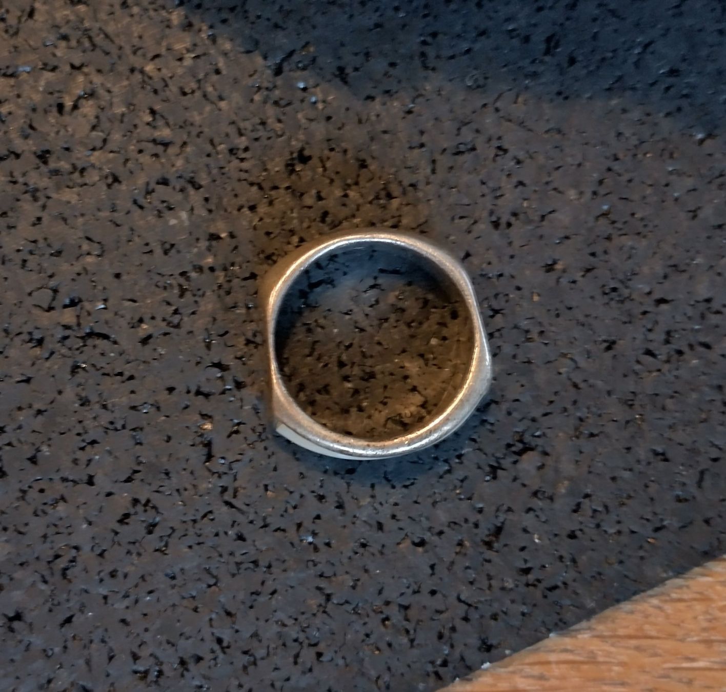 Ringe: RING MIT PERLMUTT EINLAGE SILBER 925 – Gebraucht aus Romanshorn von Glitzer-Paradies 3