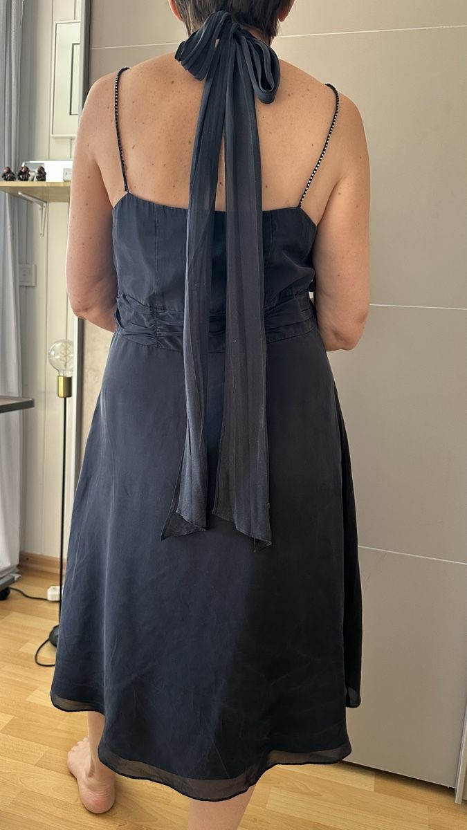 Caroll Vestiti: Robe noire CAROLL taille 44 soie 100%  – Usato da Vuippens venduto da ale_6gkb 1