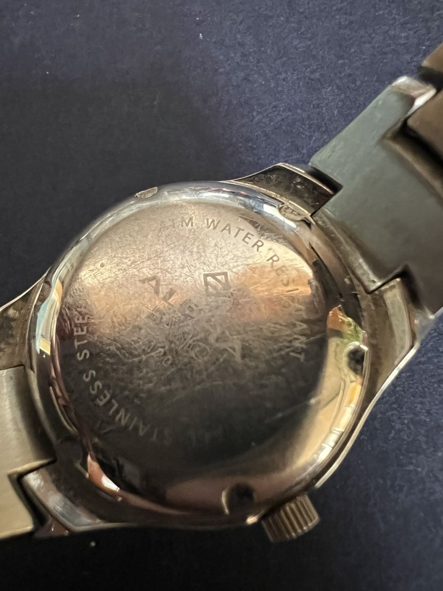 Orologi: Alpha Basic Uhr – Usato da Laufen venduto da groove60 4