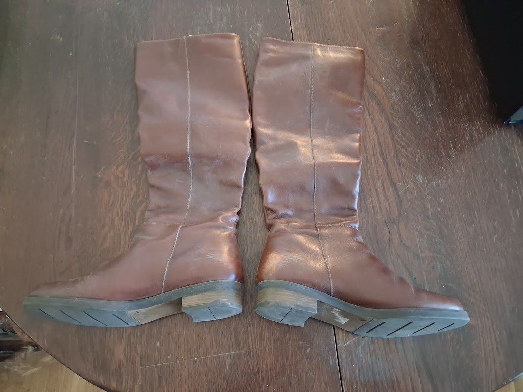 Dosenbach Damenschuhe: Bottes haute couleur brune taille 40 – Gebraucht aus Genève von Bell-47