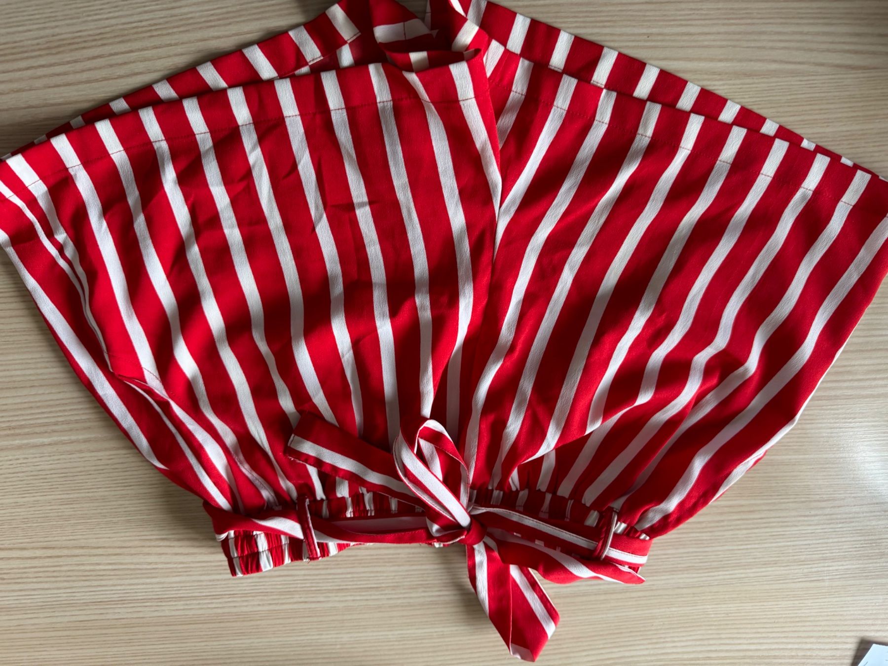 Pantaloni: Short rayé Taille 38 Mel – Usato da Veyrier venduto da kimedovapa
