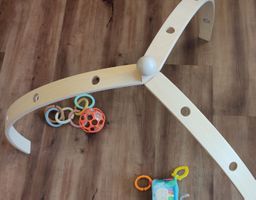 Baby Spielbogen Holz, faltbar, zum selber behängen