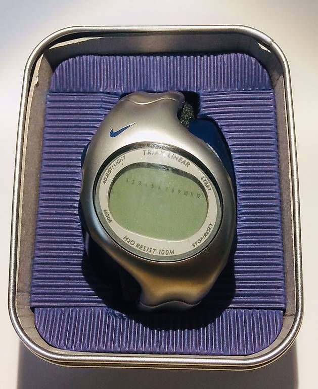 Uhren: Nike Uhr Triax Linear Herren – Gebraucht aus bettlach von off_y6tl