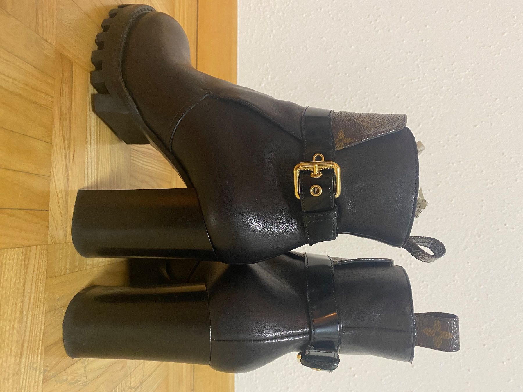Louis Vuitton Scarpe da donna: Louis Vuitton – Nuovo (secondo la descrizione) da Gutenswil venduto da fio_m2nr 3