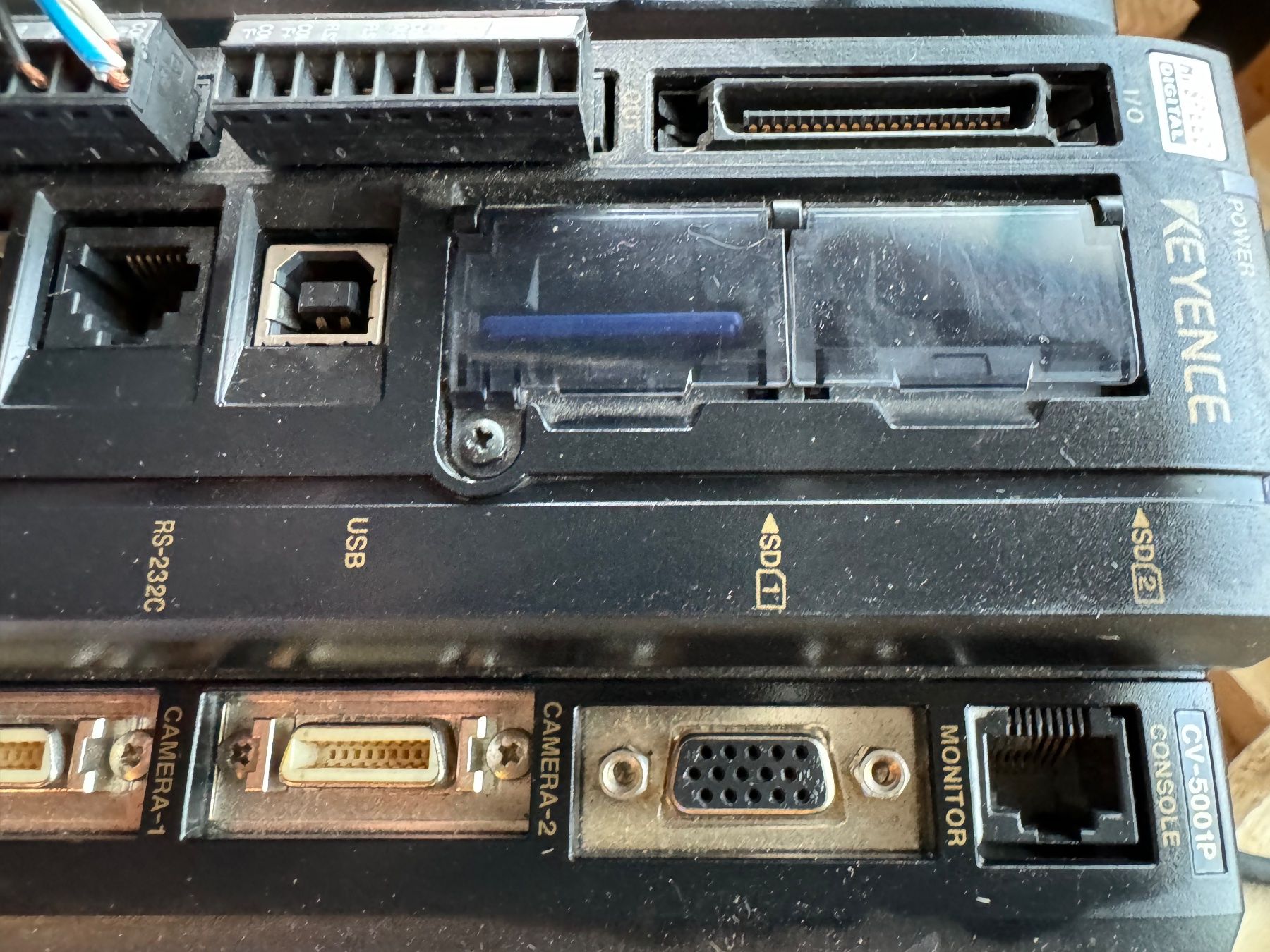 Componenti elettronici: KEYENCE HI SPEED DIGITAL  CV-5001  Machine Vision Controller – Usato da Eiken venduto da Skylight 1