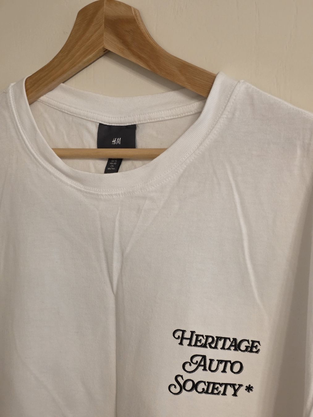 H&M T-Shirts: T-Shirt H&M XL Weiss – Gebraucht aus Schaffhausen von m1500se 1