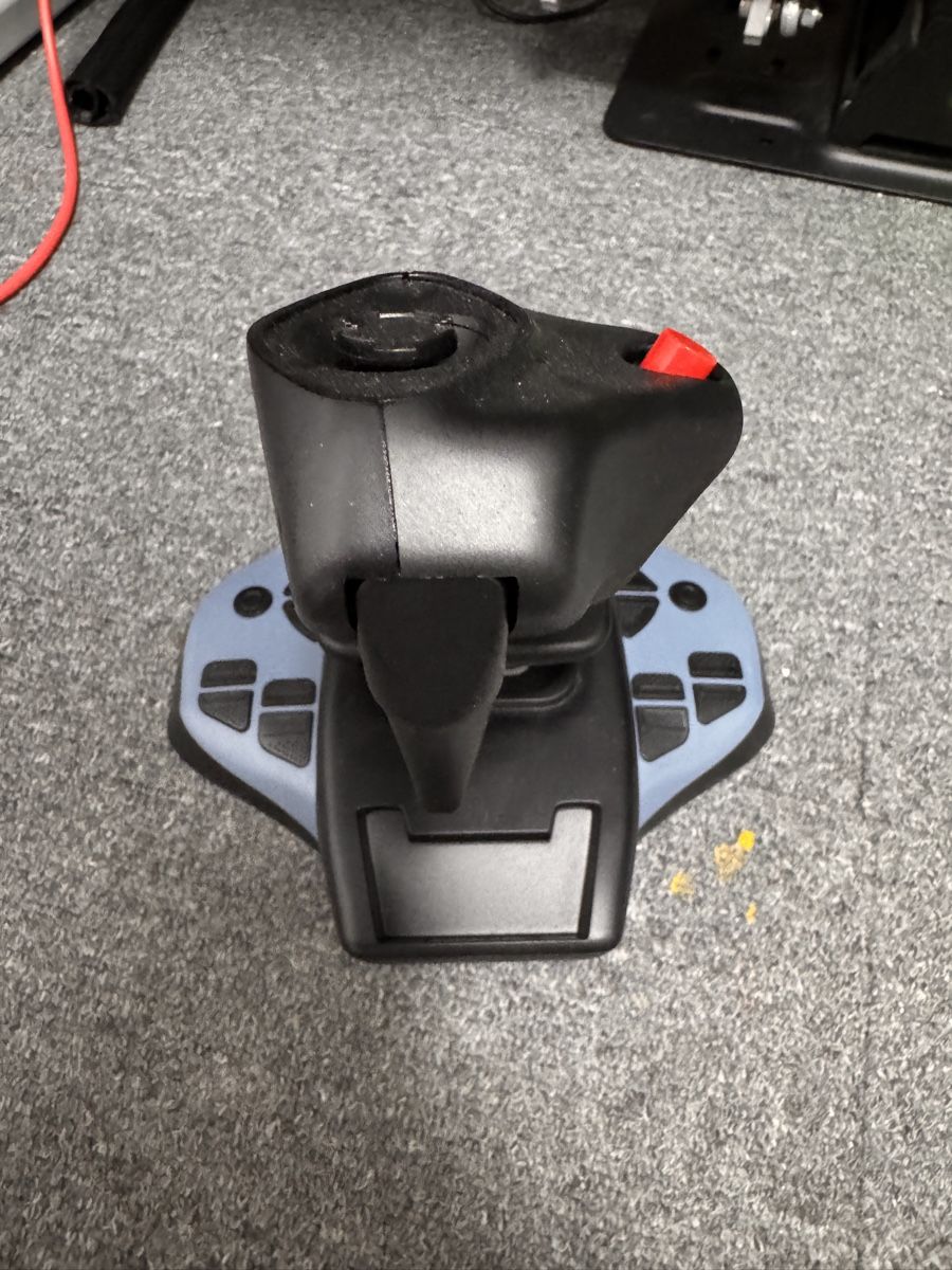 Controller: Winctrl Right  Hand Joystick good condition 40-60 – Gebraucht aus Binz von myswiss 1